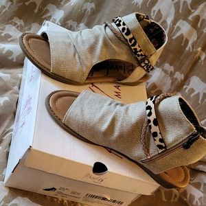 Blowfish Leopard print sandals